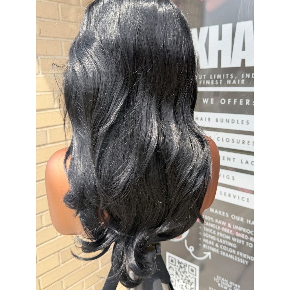 16" Jet Black Layered Human Blend Synthetic Hair 13*6 Transparent Lace Front Wig - Picture 3 of 6